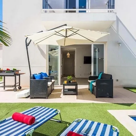 Playa De Fanabe Sleeps 8 Pool Air Con Wifi أذيخي