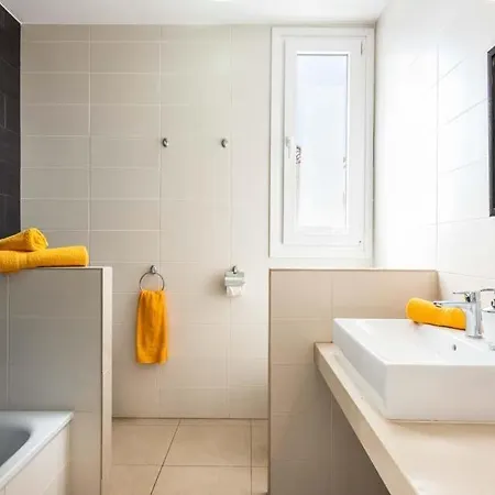 Playa De Fanabe Sleeps 8 Pool Air Con Wifi Costa Adeje (Tenerife)